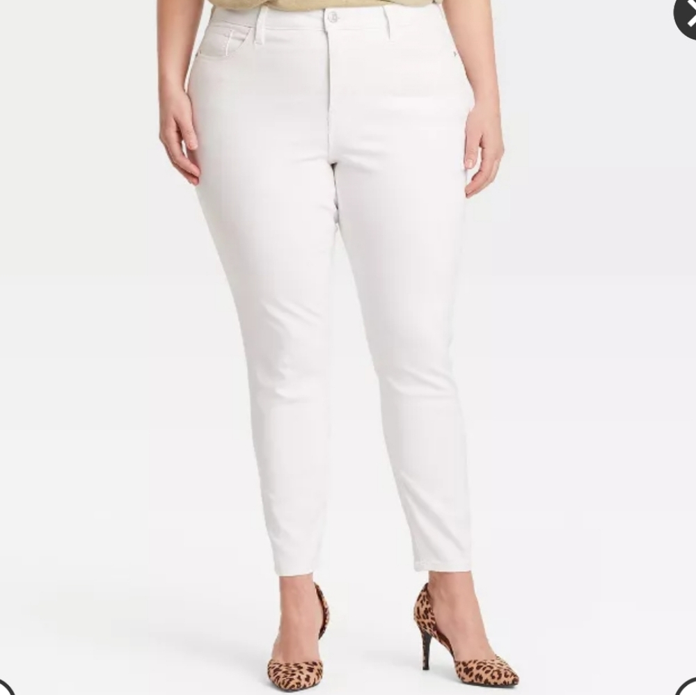 Ava & Viv White Stretch Skinny Jeans